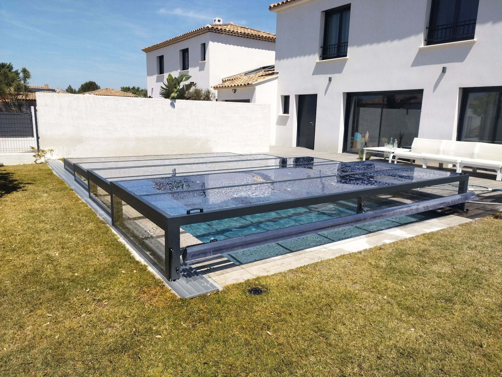 Réalisation abri de piscine extra plat Cintral